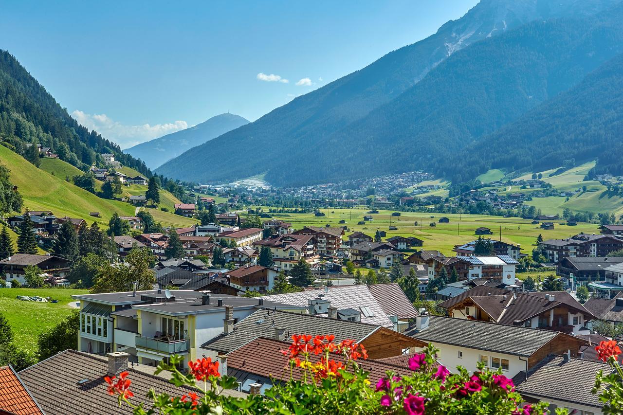 Hotel Sonnhof Neustift im Stubaital Buitenkant foto